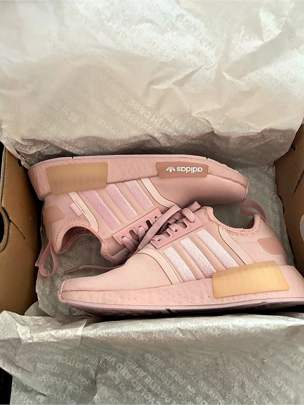 adidas NMD_R1 Pink Sneakers US 5 NWT